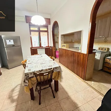 Melvanni Casa de hóspedes *